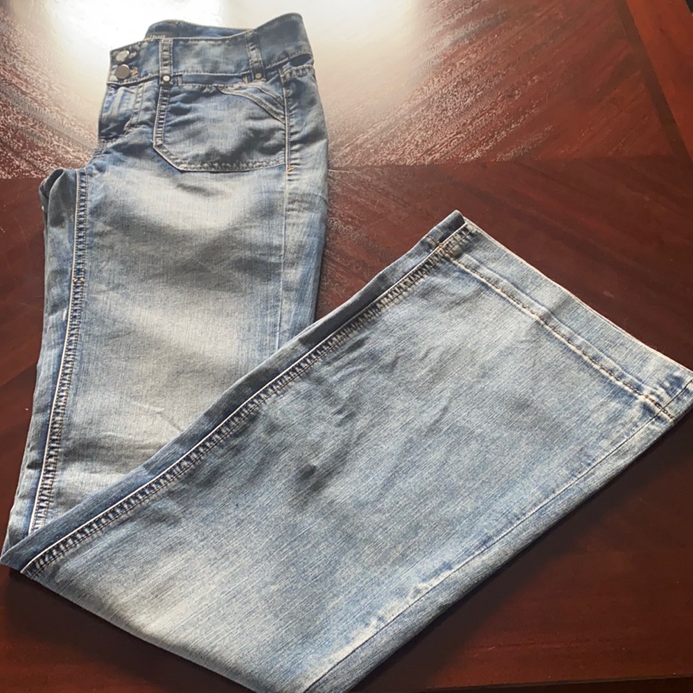 Women’s jeans- White House black market